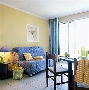 Aparthotel Echappee Bleue Immobilier - Les Marines Cogolin 2*,