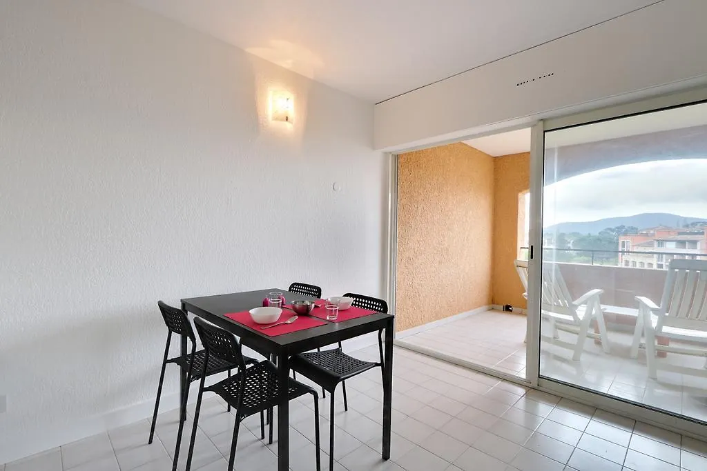Aparthotel Echappee Bleue Immobilier - Les Marines Cogolin 2*,  Frankreich