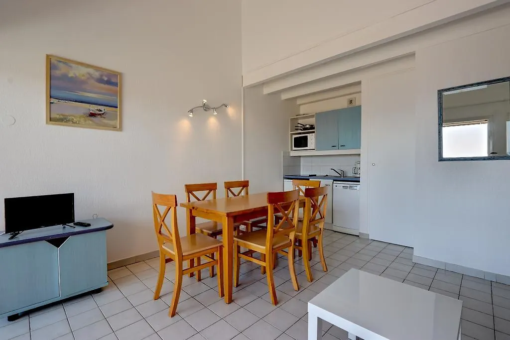 Aparthotel Echappee Bleue Immobilier - Les Marines Cogolin